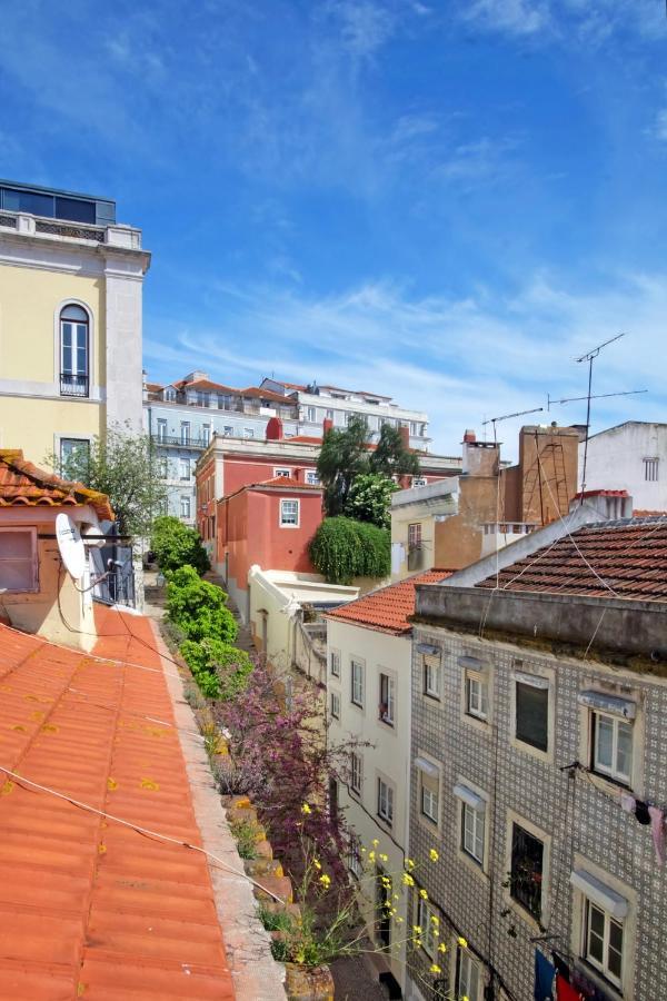 Bl Bairro Alto Famous Bica Funicular Street View Apartamento Lisboa