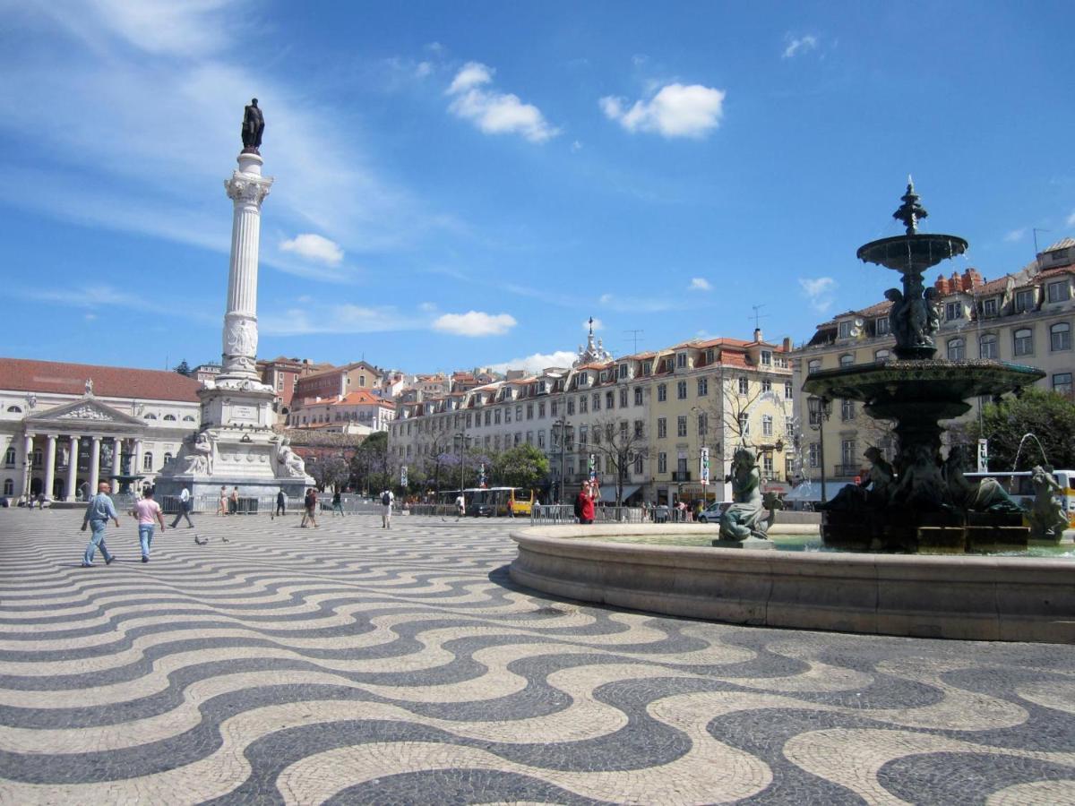 Apartment Bl Bairro Alto Famous Bica Funicular Street View *